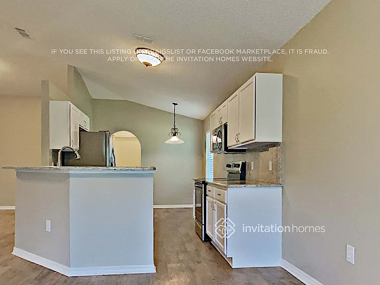 623 Glenfield Ct — Photo 7