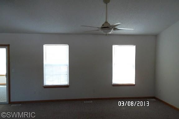 3rd image of 1026 Hidden Ponds Dr