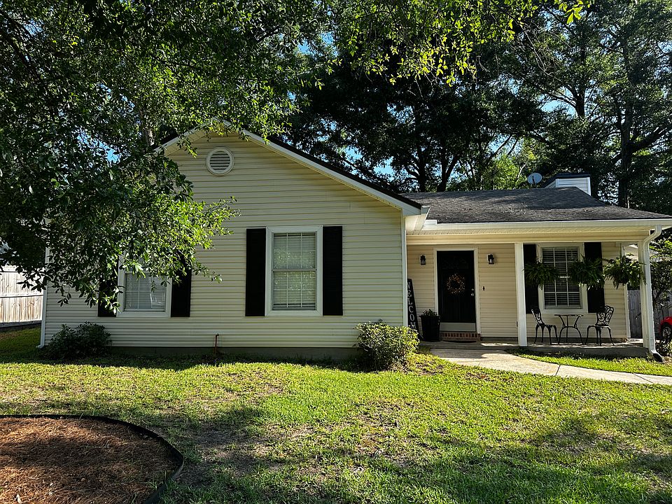 1st image of 111 Shiloh Dr