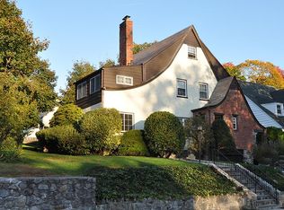 65 Parkview Dr, Bronxville, NY 10708