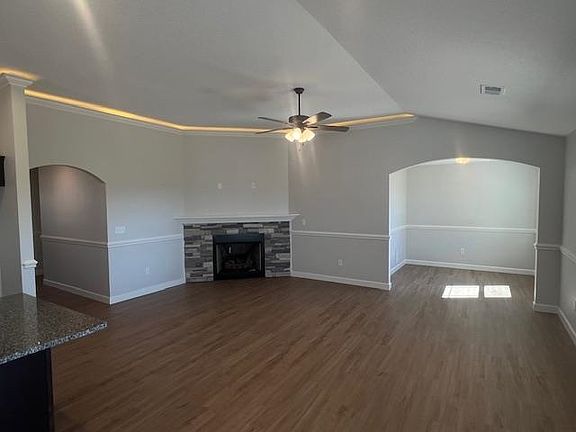 3rd image of 1137 Cleve Gosnell Ln