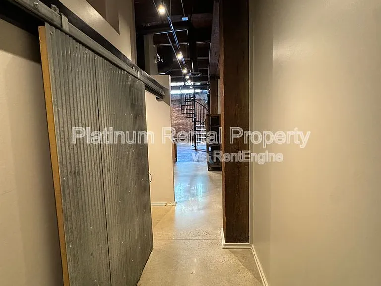 326 Nelson St SW #208 — Photo 12