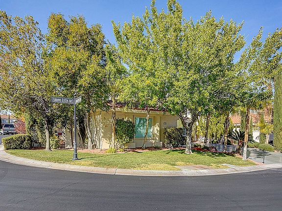 3rd image of 8324 Arroyo Justin Ave