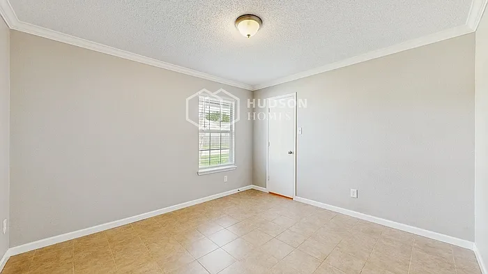 2209 Teddy Roosevelt Dr — Photo 18