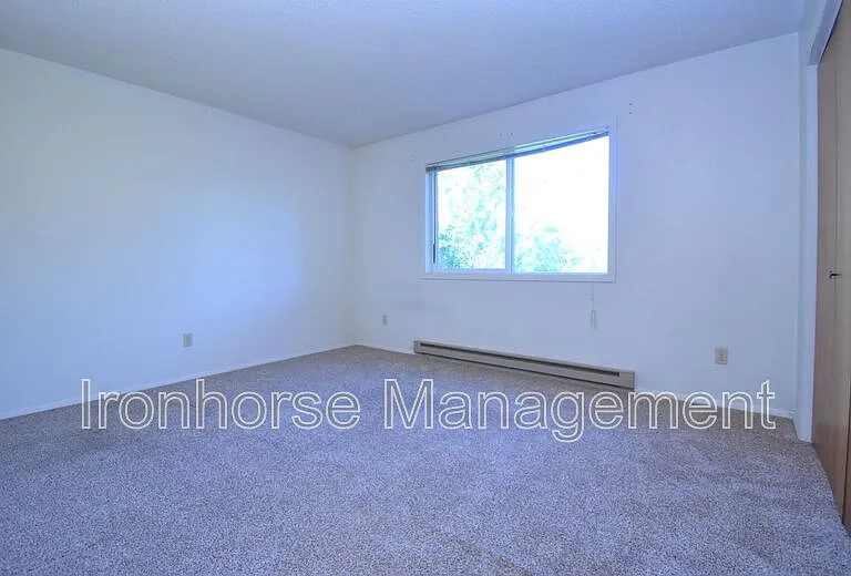 809 W Villard St #47 — Photo 15