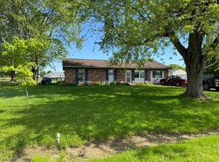 18812 Gauche Rd, Fayetteville, OH 45118