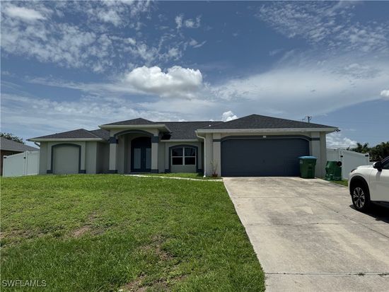 609 SW 22nd St, Cape Coral, FL 33991