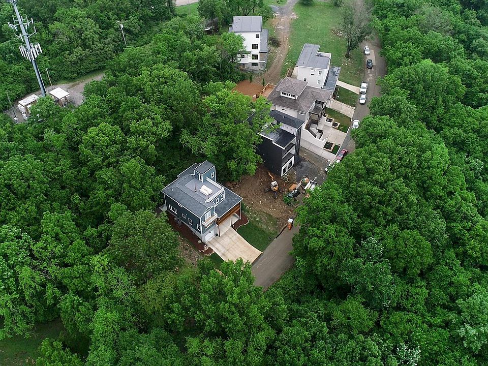 1st image of 6124 Hill Circle Dr