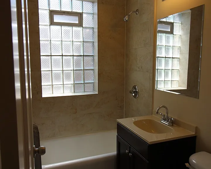 2337-43 W Rosemont Ave #6254-58 — Photo 6