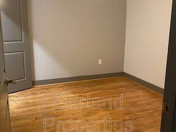 4th image of 821 Salem Ave SW #6