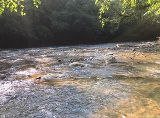 258 Rooley Ln, Dobson, NC 27017