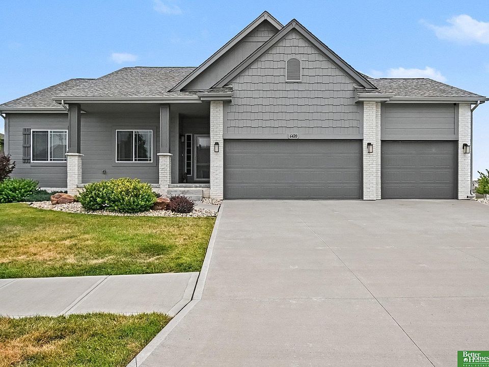 1st image of 6420 N 168th Ave