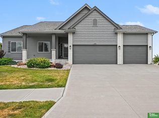 6420 N 168th Ave, Omaha, NE 68116