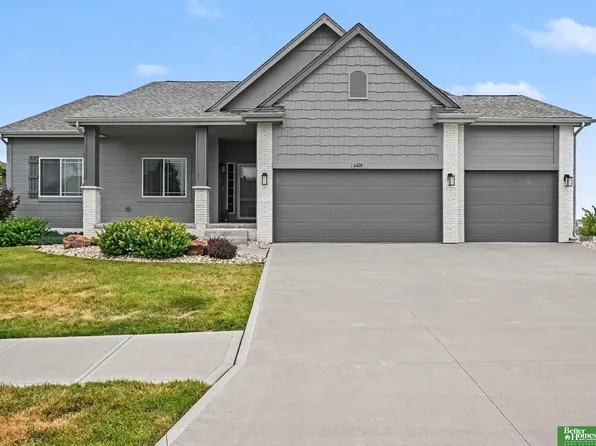 6420 N 168th Ave, Omaha, NE 68116