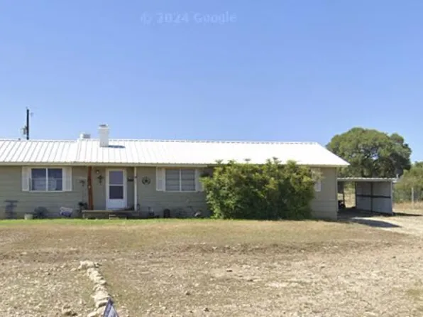 411 W Main Ave, Mertzon, TX 76941