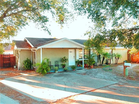 3rd image of 9013 Wheathill Way