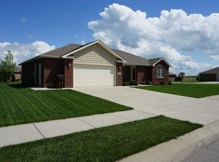 5978 Spring Meadow Ln, Seymour, IN 47274
