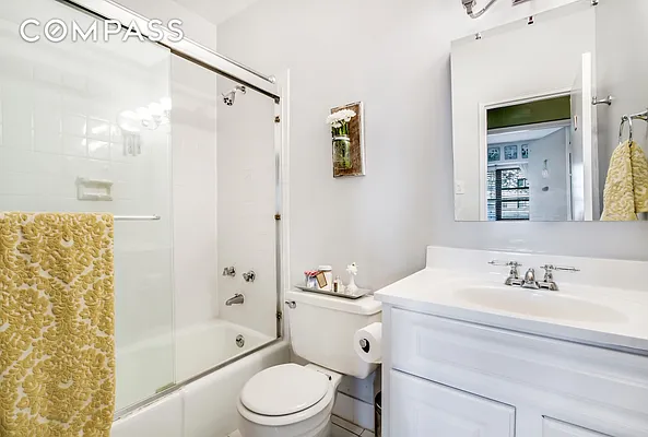 Sold by Compass | media 10