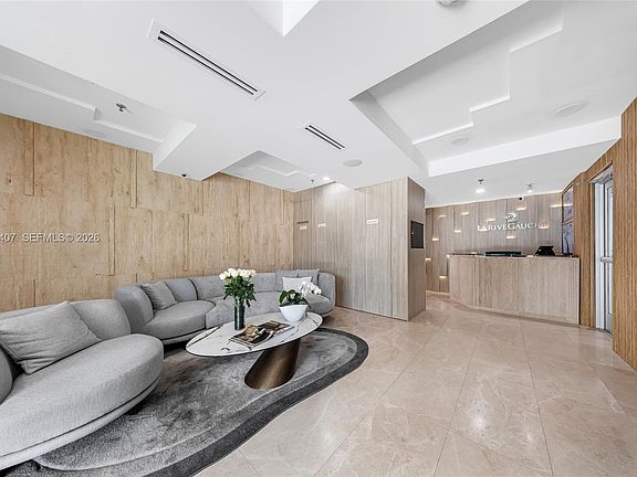 5th image of 5880 Collins Ave APT 1007