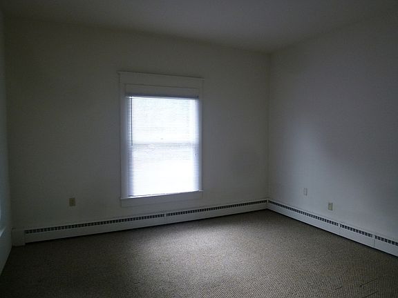 3rd image of 928 N 14th St