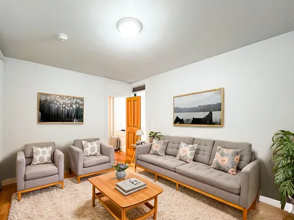 31-06 38th Street image 1 of 12