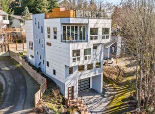 8320 46th Ave SW, Seattle, WA 98136