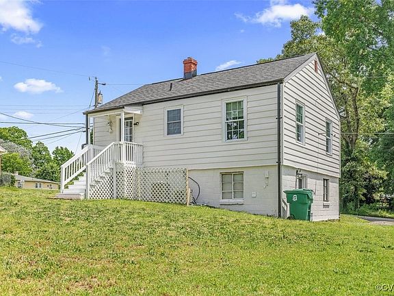 2nd image of 1505 Floyd St