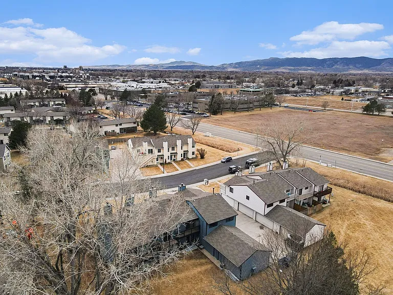 328 Butch Cassidy Dr — Photo 17