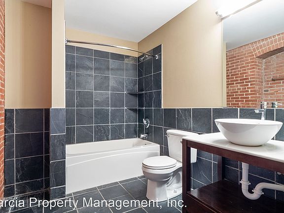 5th image of 4466 Olive St #10205674