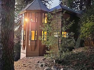 21425 Sawpit Canyon Rd, Cedarpines Park, CA 92322