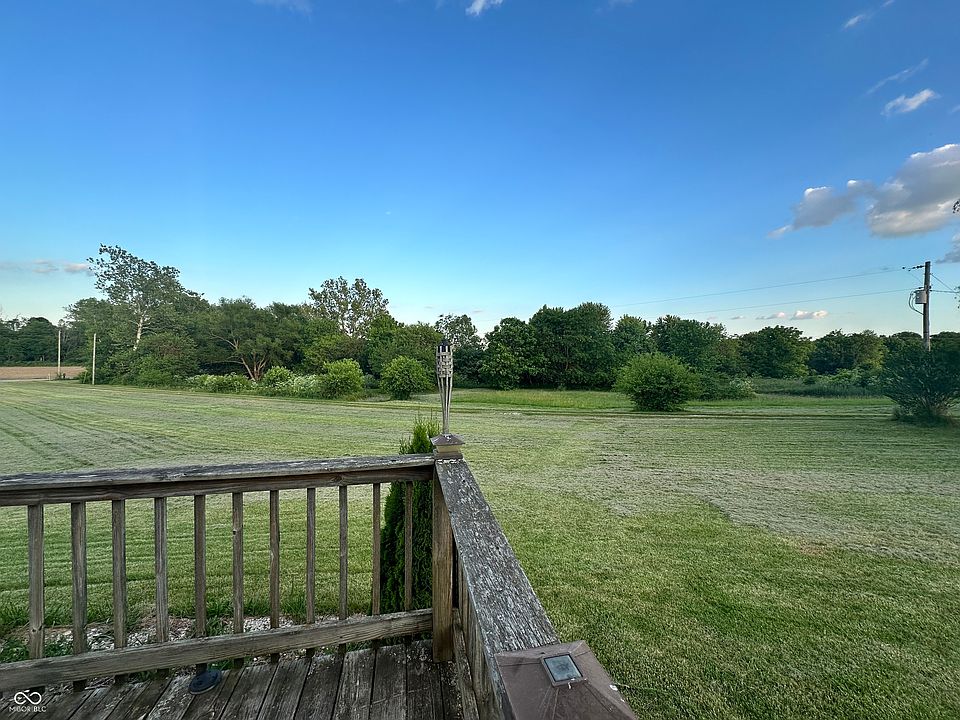 2nd image of 8781 S County Road 900 W