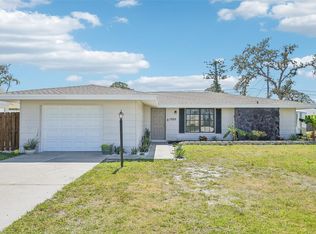 1365 Sussex Rd, Venice, FL 34293
