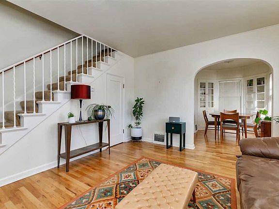 3rd image of 1660 W Resseguie St #1660