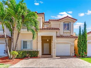 10926 NW 67th Ter, Doral, FL 33178