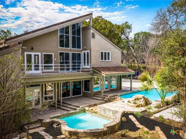 21660 Forest Waters Cir, San Antonio, TX 78266