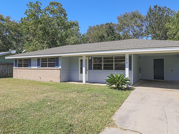 3rd image of 219 Woodland Cir