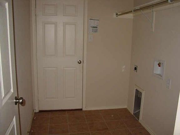 5th image of 4217 Saint Charles Pl