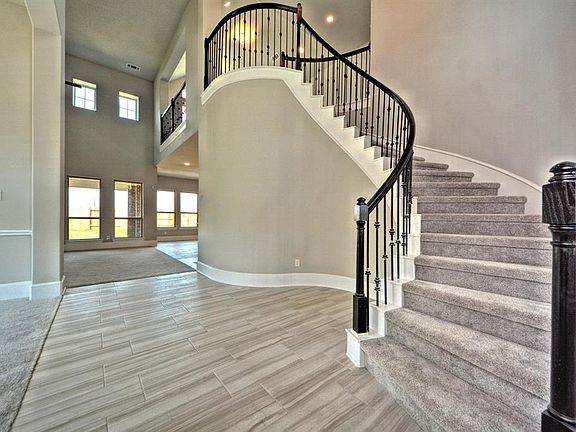 4th image of 5818 Nickel Bend Ln