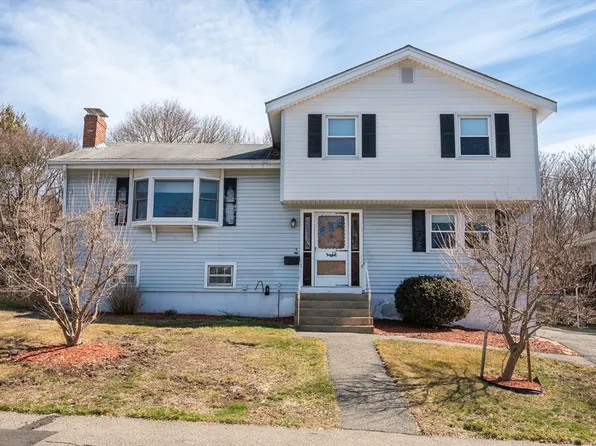 27 Circle Hill Rd, Salem, MA 01970