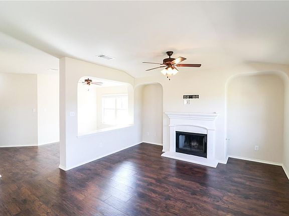 4th image of 4708 Rolling Water Dr