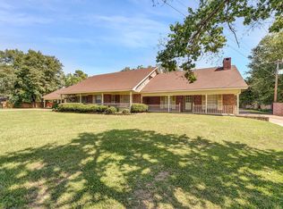 2025 Redmon Rd, Longview, TX 75602