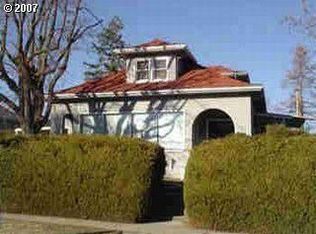 905 North Ave, La Grande, OR 97850