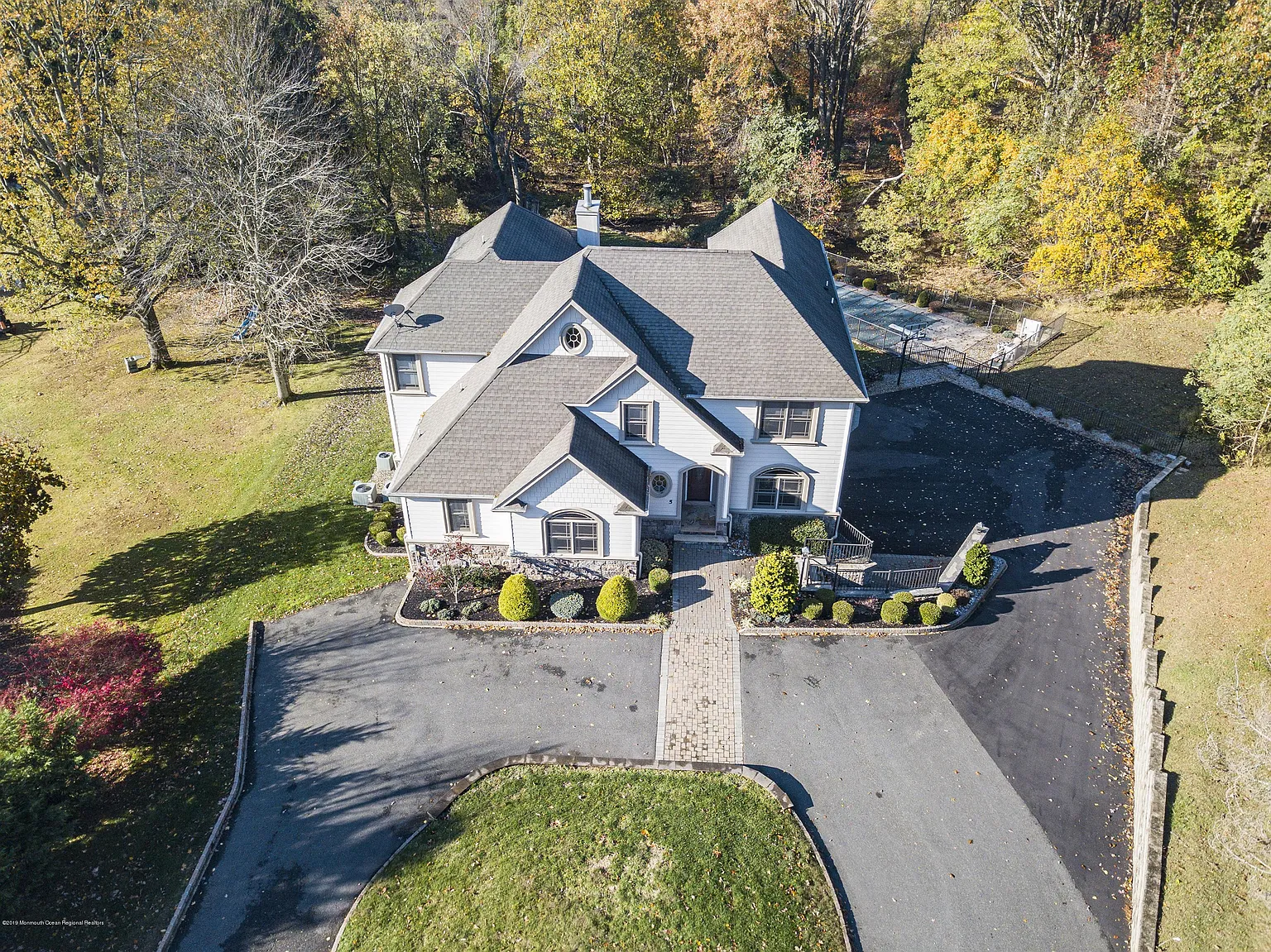 5 Canterbury Ct photo 1