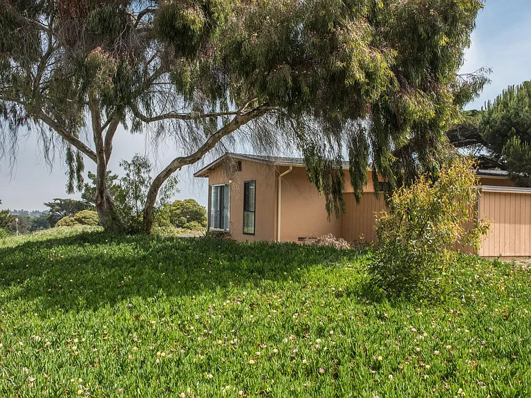 4291 Normandy Rd — Photo 6