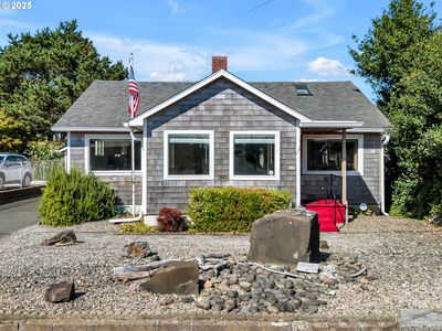 260 9th Ave, Seaside, OR, 97138