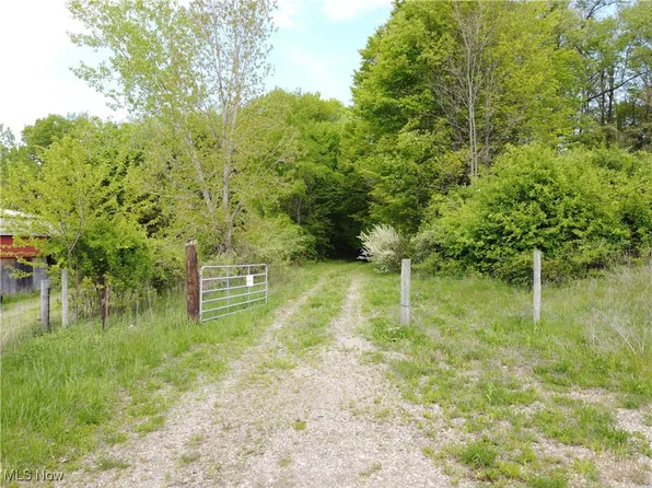 303 State Rte, Mantua, OH 44255