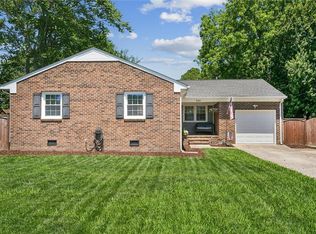 544 Colony Rd, Newport News, VA 23602