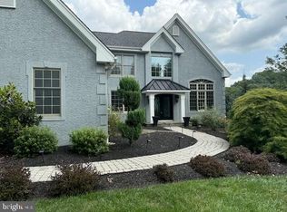 14 Hoopes Dr, Landenberg, PA 19350