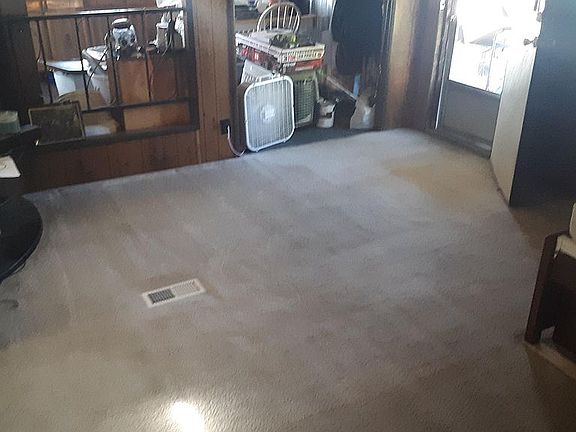 5th image of 2205 Butterfield Rd Trlr 102