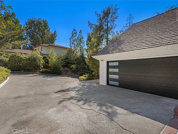 3rd image of 5714 Alder Ridge Dr